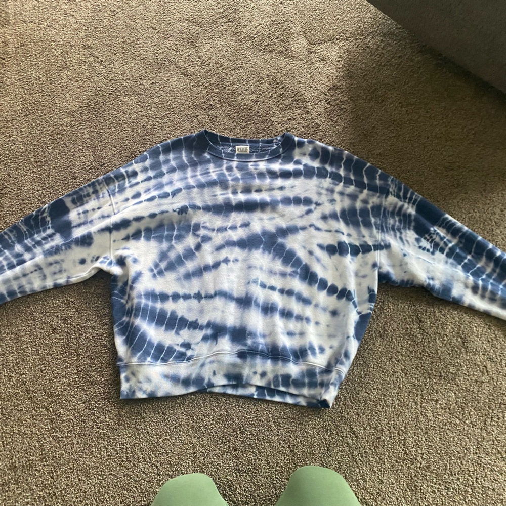 Sweatshirt from Victoria’s Secret Pink
